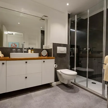 Hummer & Lägenhet *